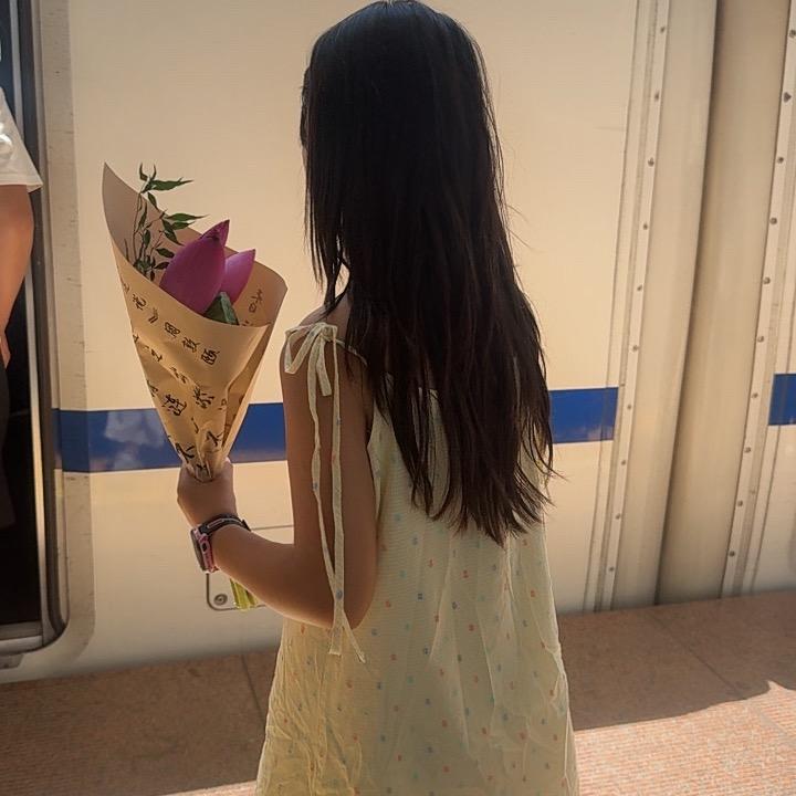 开童装店的萱妈