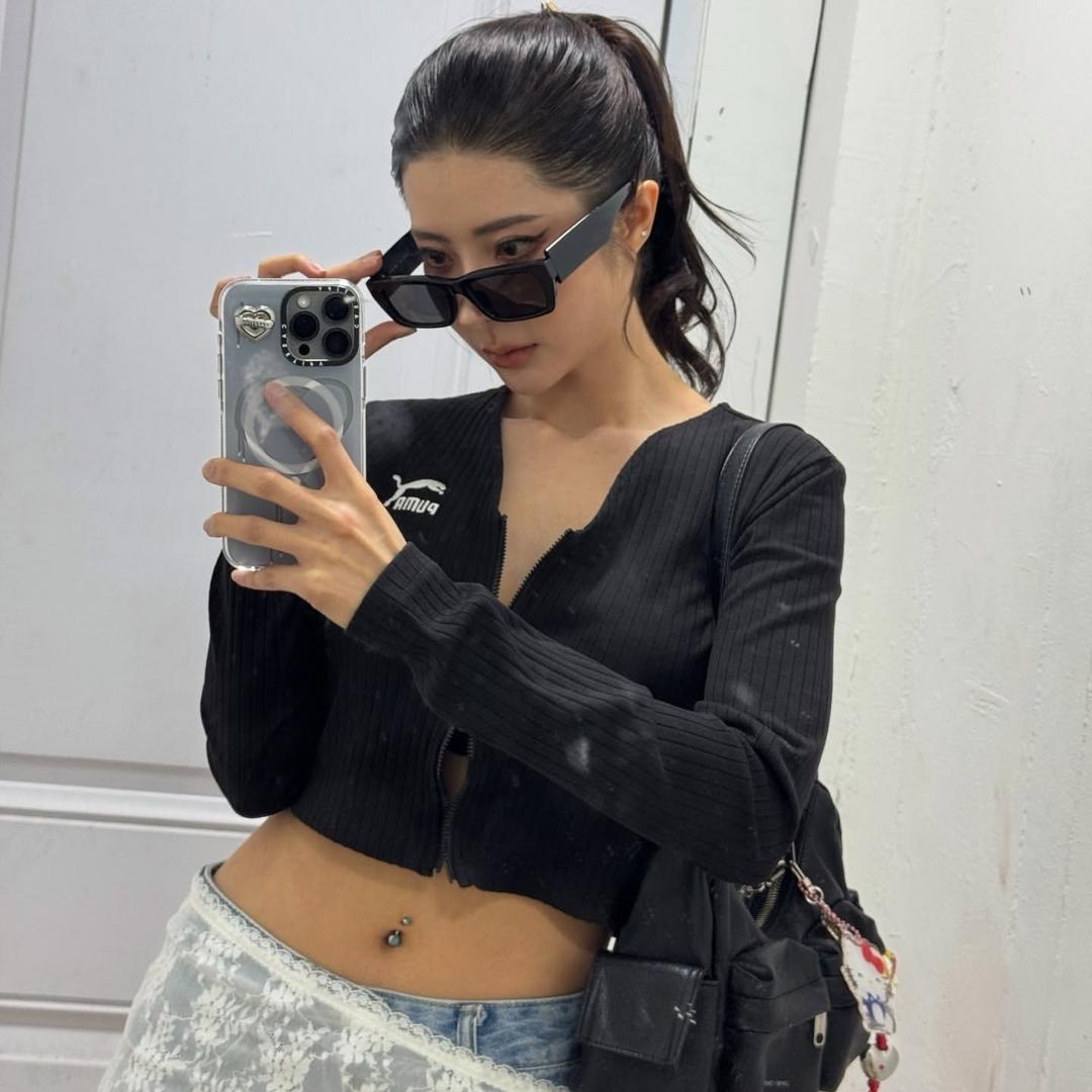 ㅤㅤㅤElie