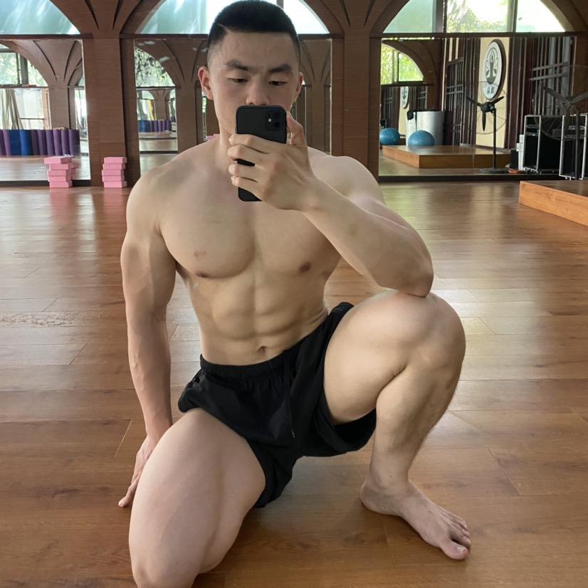 杨立盟