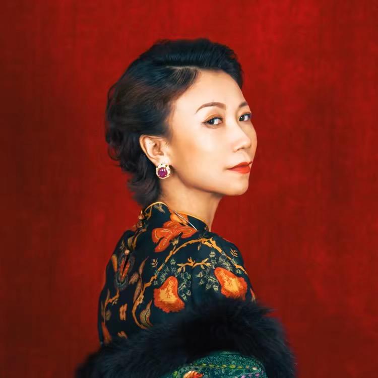朱帝·吉特美明星衣橱(每午14点开播)