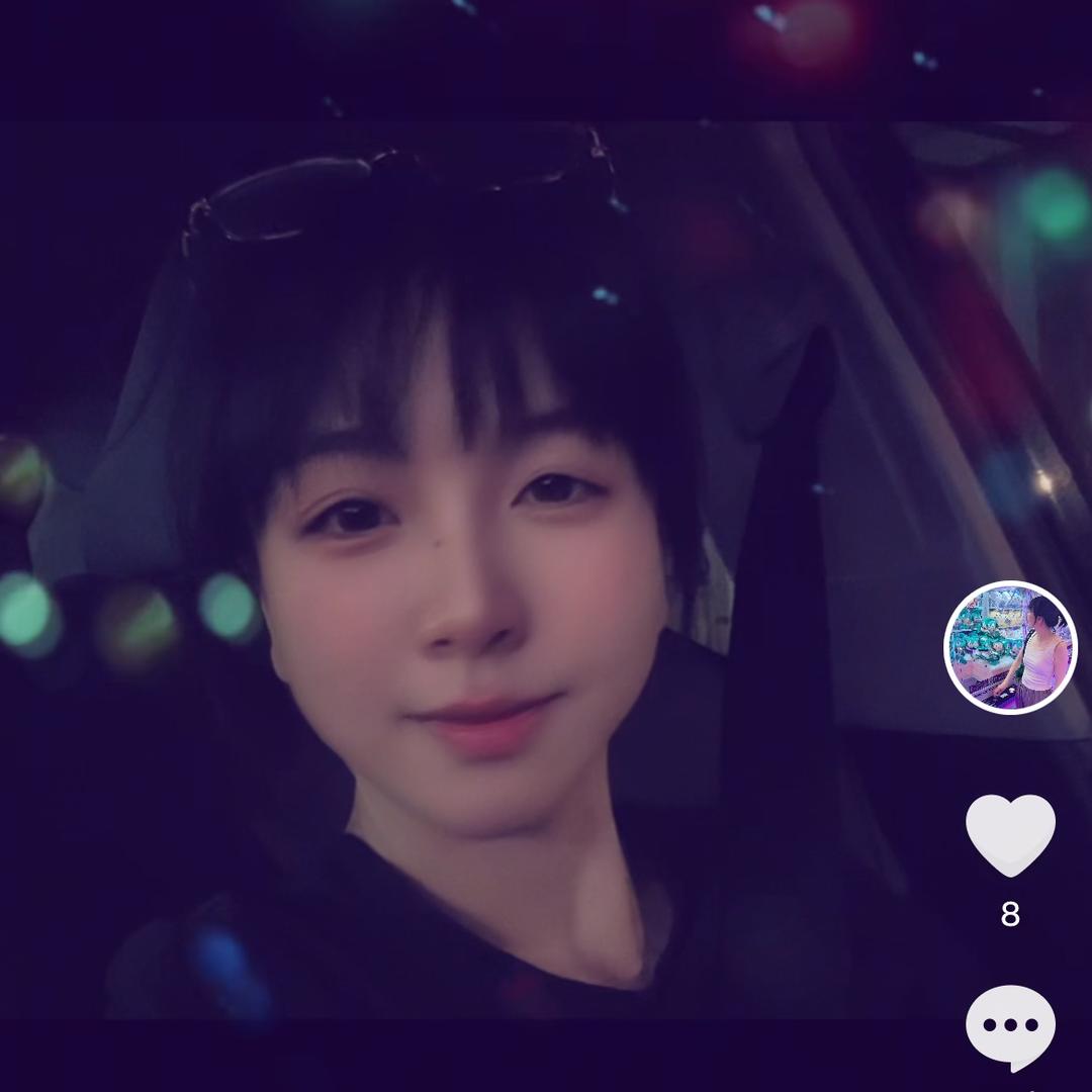 April 四月