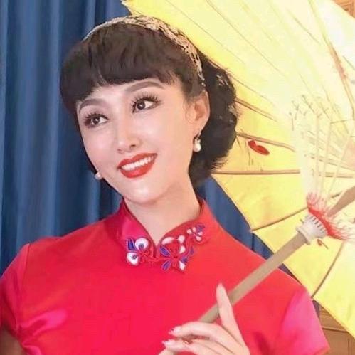 大地女神•模特走秀杜老师