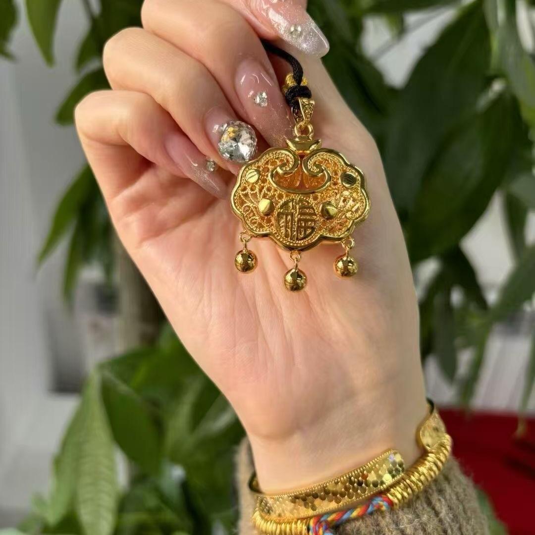 用户8942438151419
