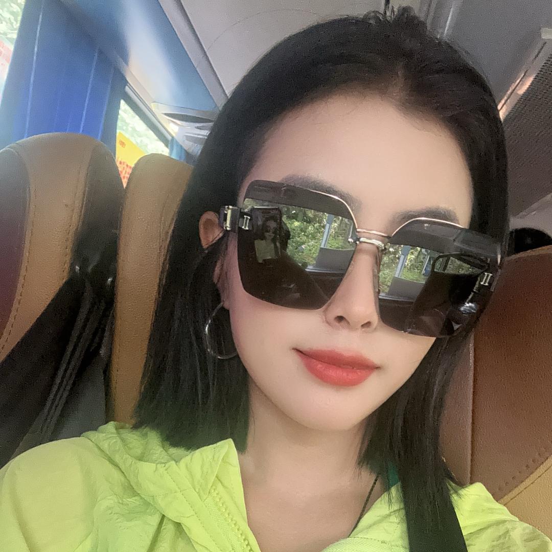 艾芬兰美容翠姐橱窗有好物