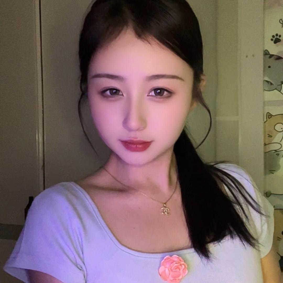 莹莹北鼻🎠