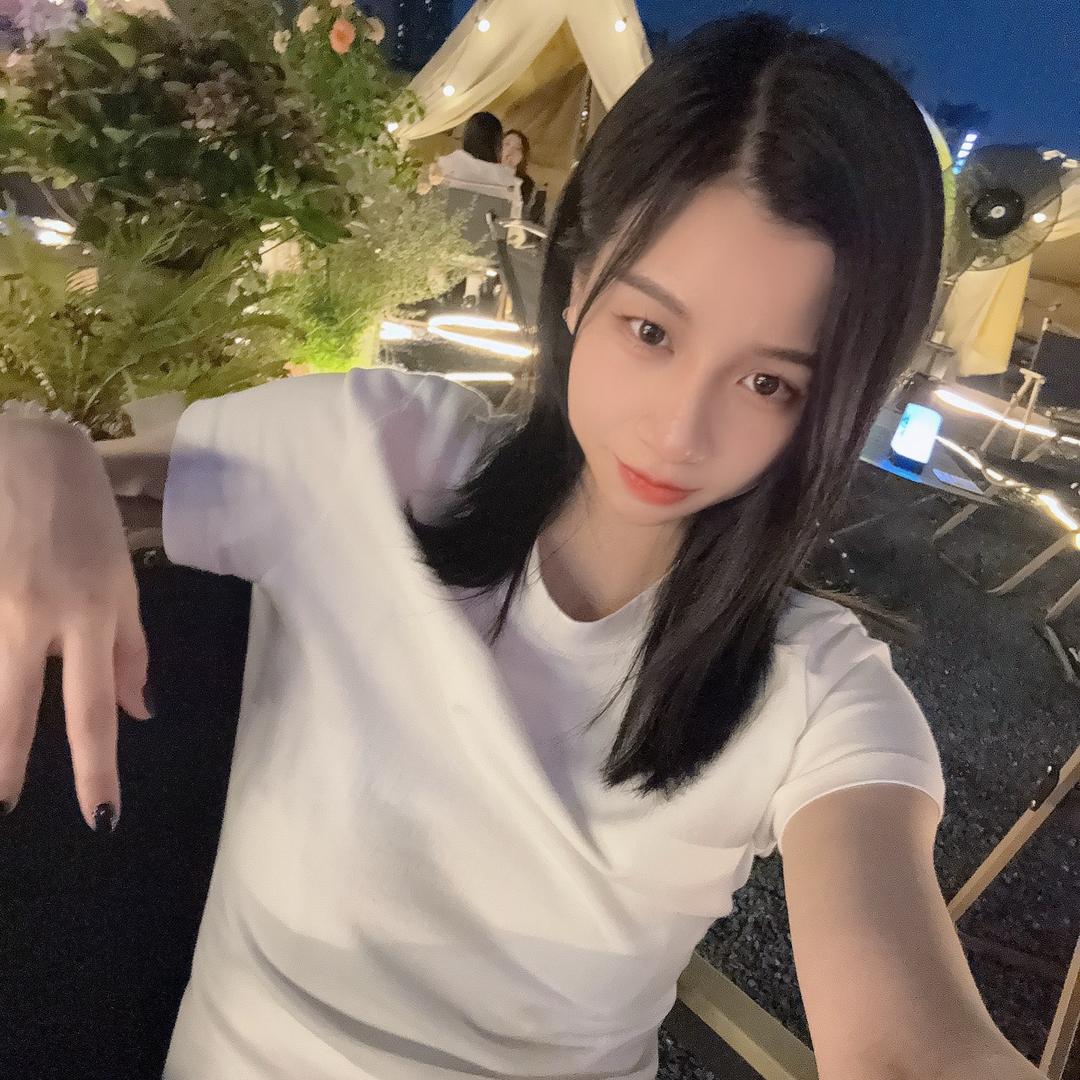 王琳凯😈