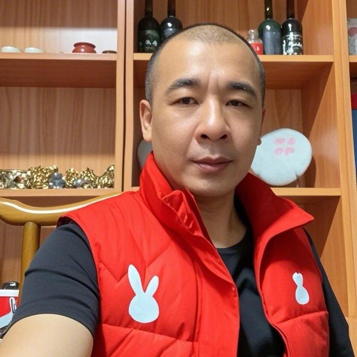 百利达厨窗