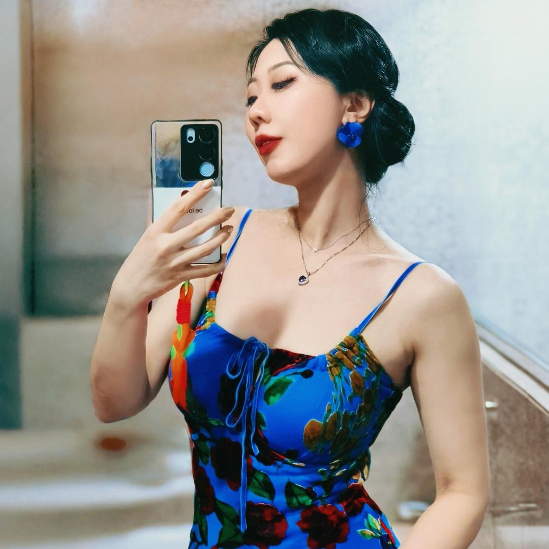 甜酱老师爱跳舞