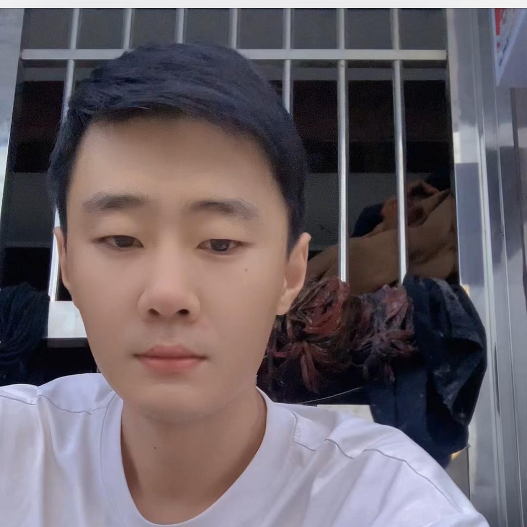 董辉@