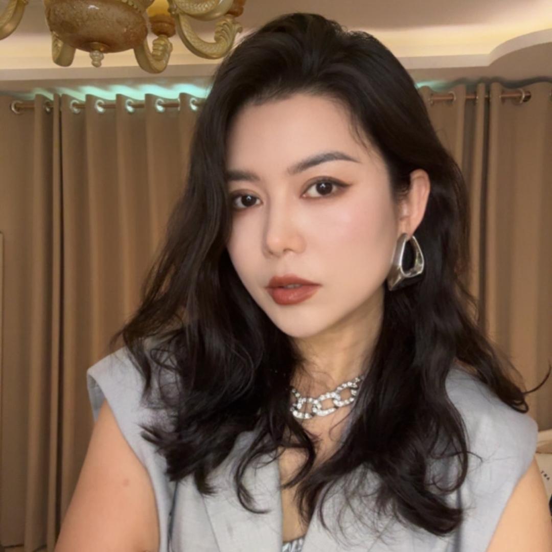 张群英