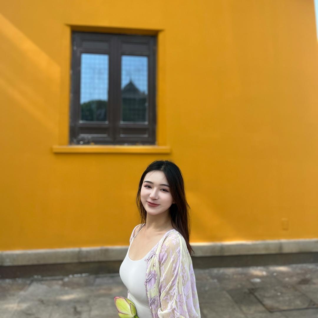 Joanne刘大宝