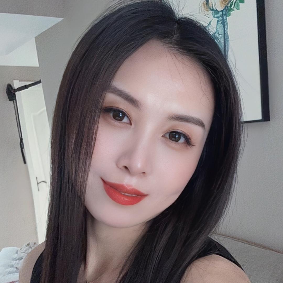 岳小圆