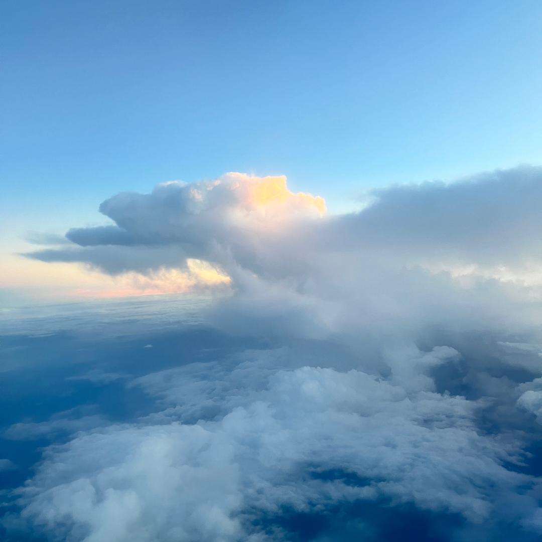 不谈亏欠，不负遇见