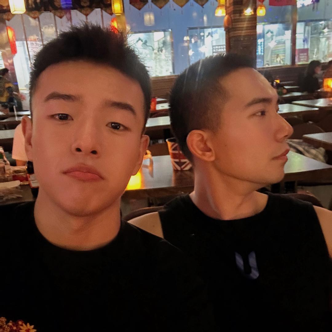 能吃二斤猪头肉