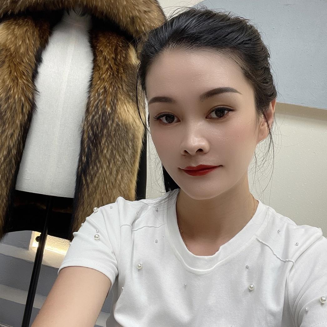 雅仕予服饰