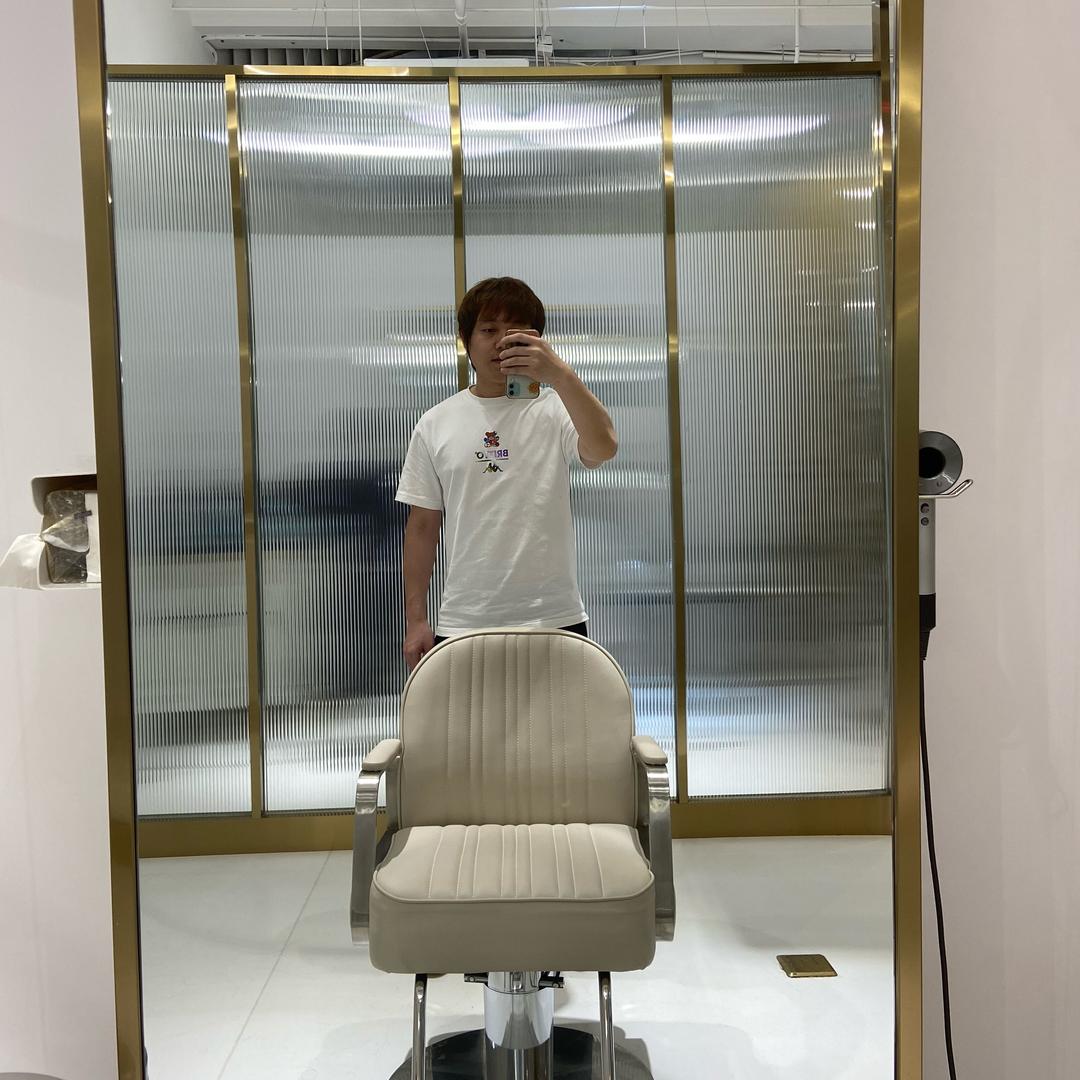 邵东潮牌💇🏼‍♀️工作室张立辉