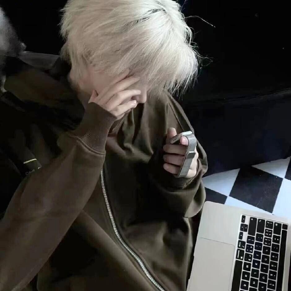 恋爱总是当舔狗