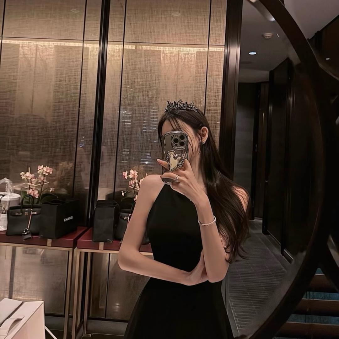 _金颂伊.
