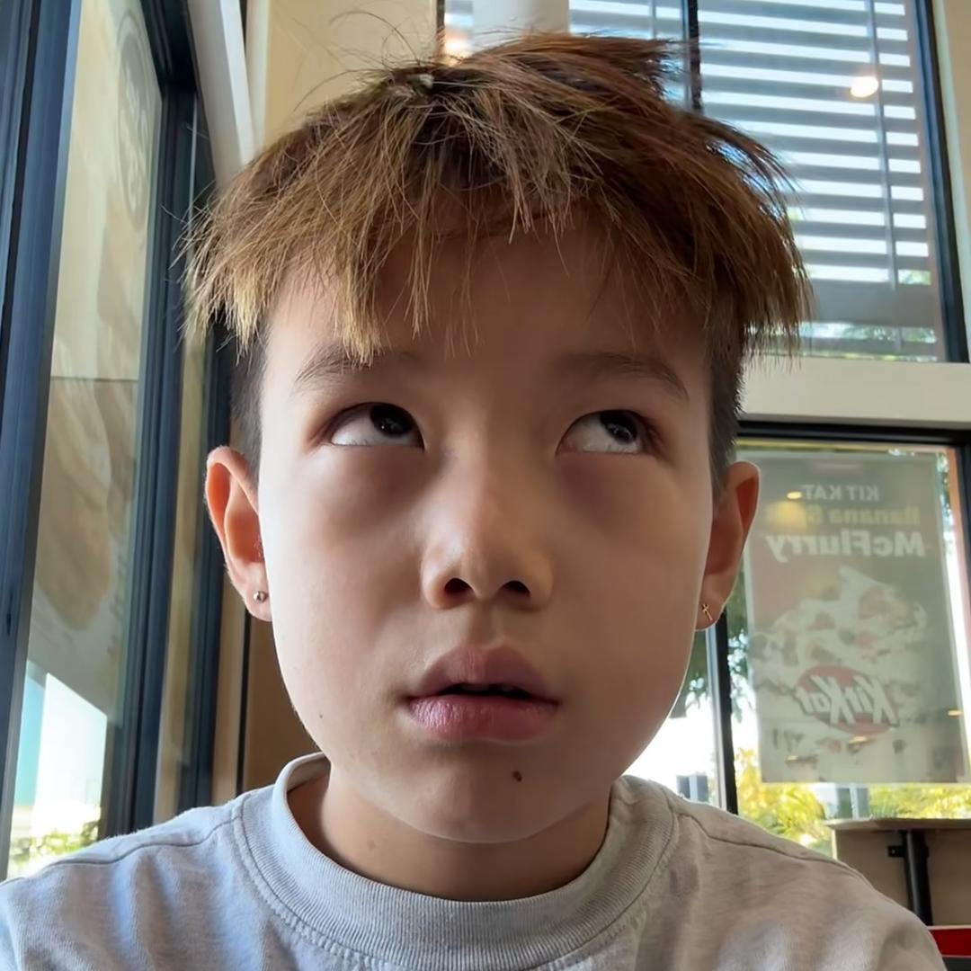 心事写在脸上