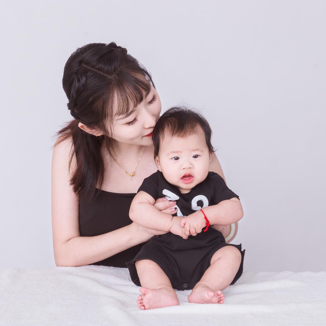 小柒月💜