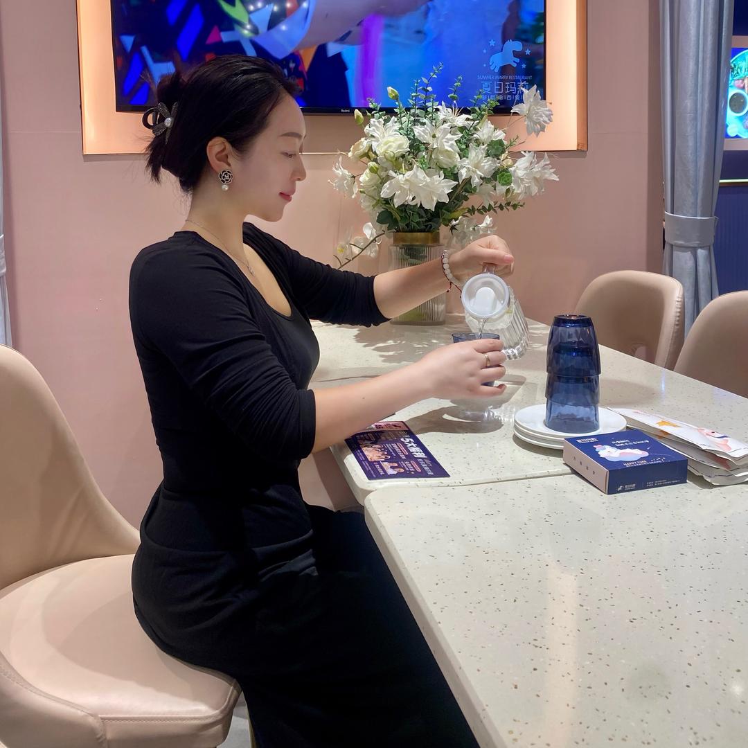 萱瑶健康生活馆金千艺