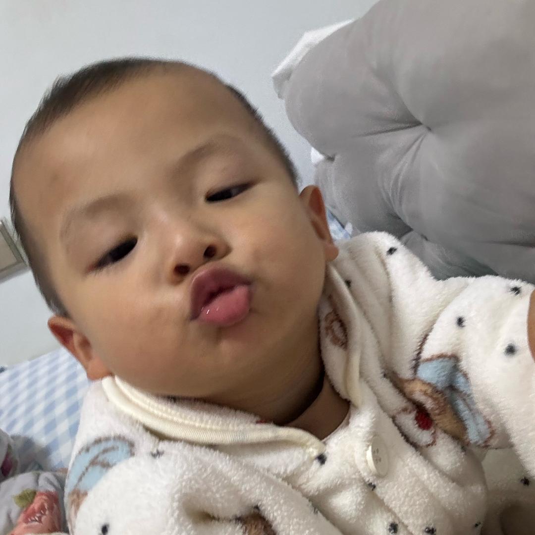小鲁美女