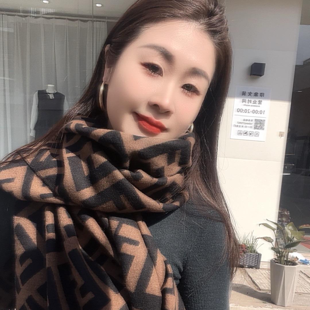 张家港黄漂亮（印象女装）