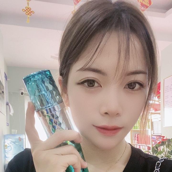 @青柠檬。栖花里
