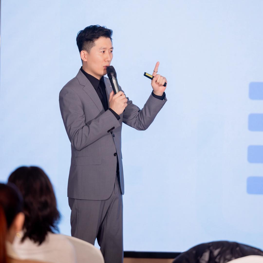 锡城白公子