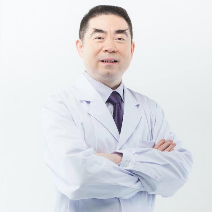 儿科医生许鹏飞