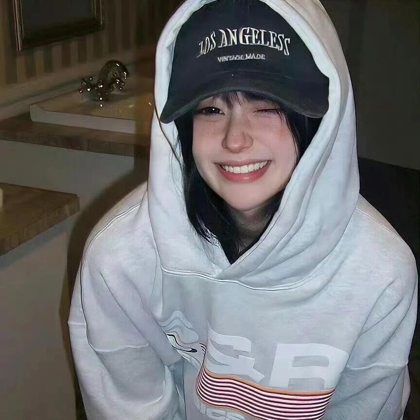 Kiki.