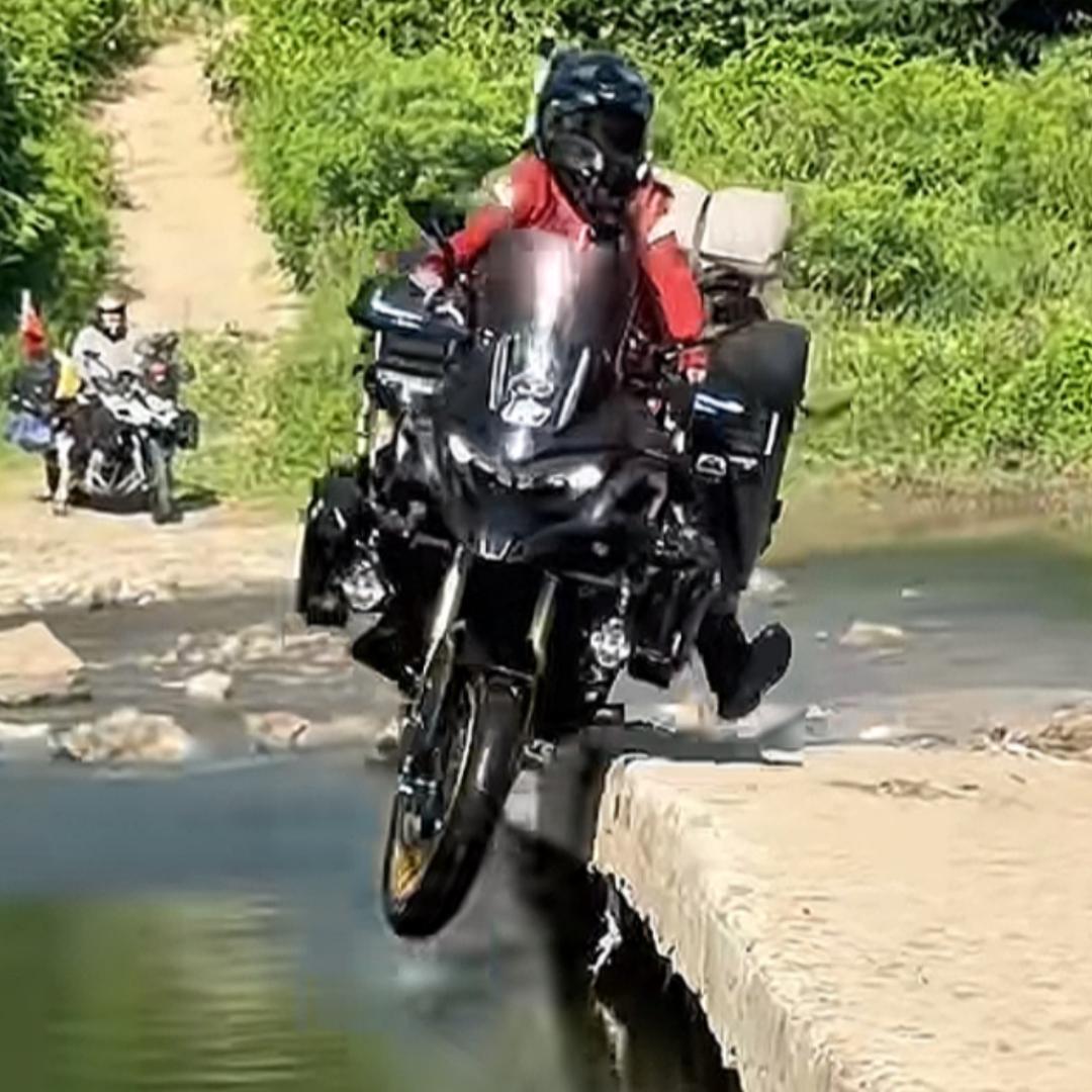 九爷🏍️