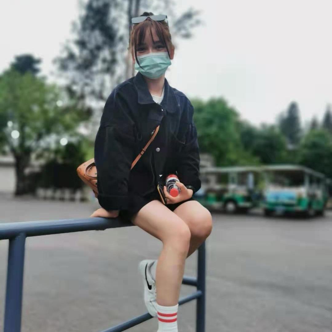 闪闪呀