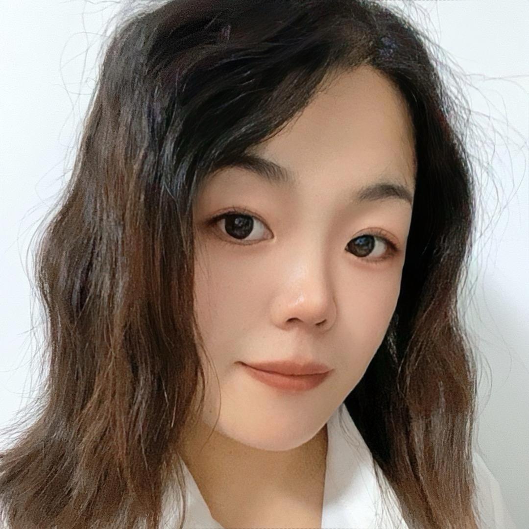 是小洛呀🌻