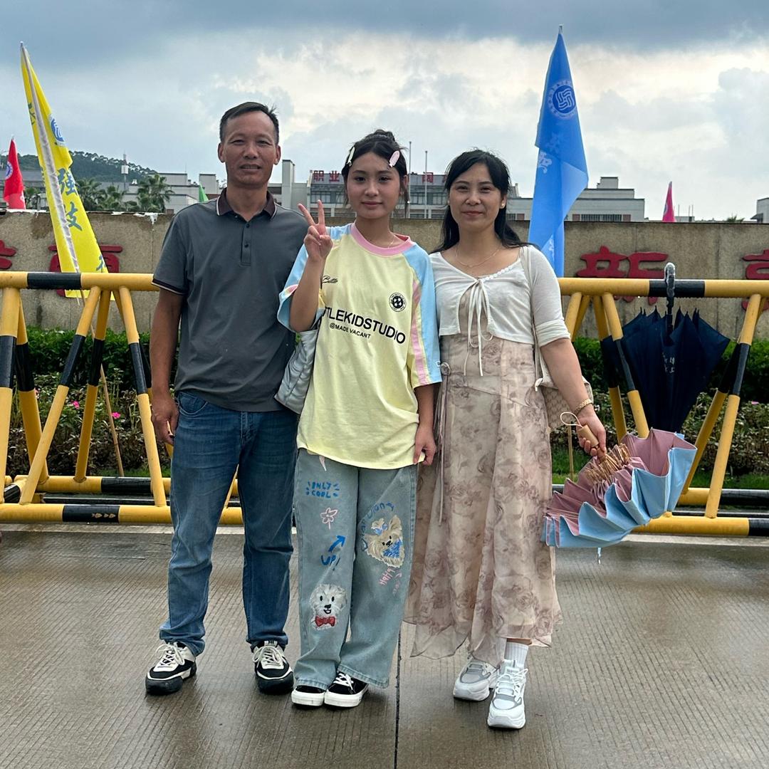 威风八面
