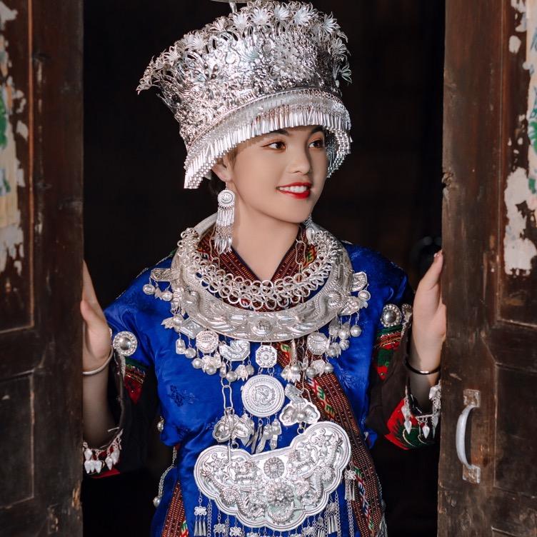 杨虹艳