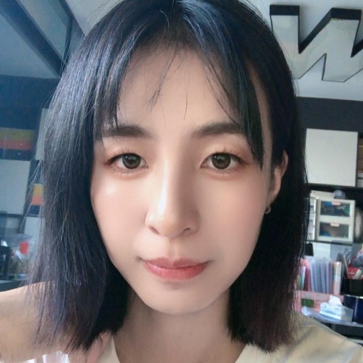 萧萧焱亦文化传媒