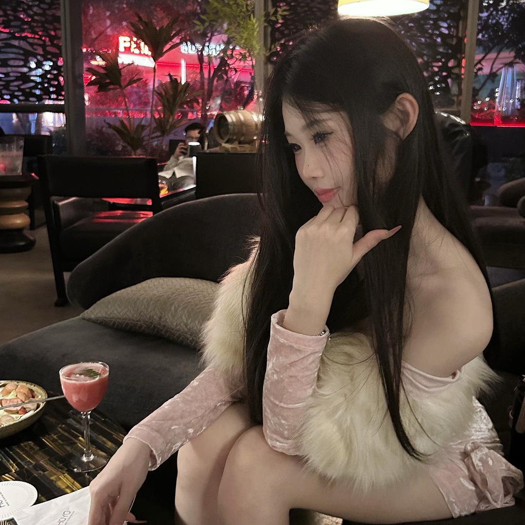 小涵想睡觉