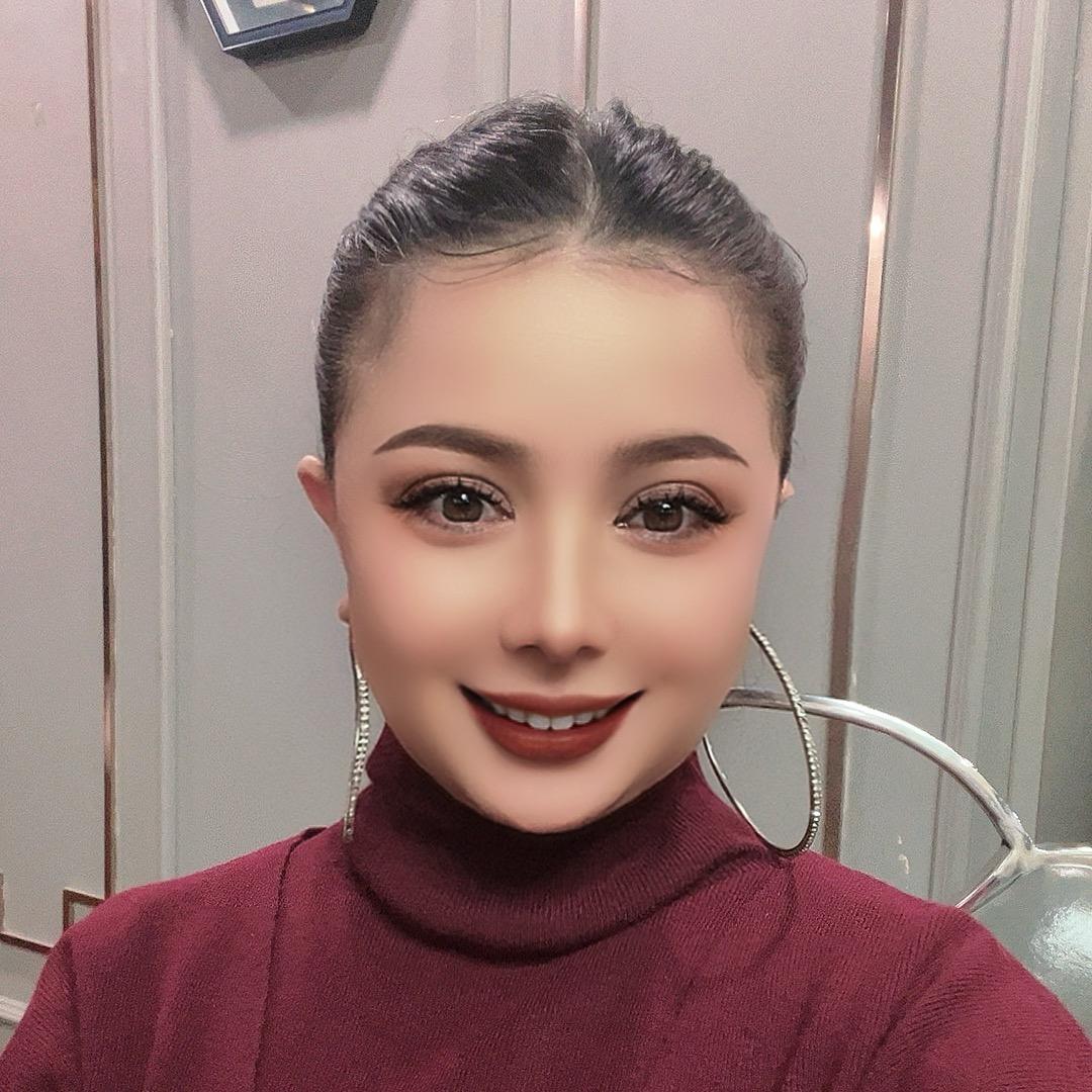 小法👄