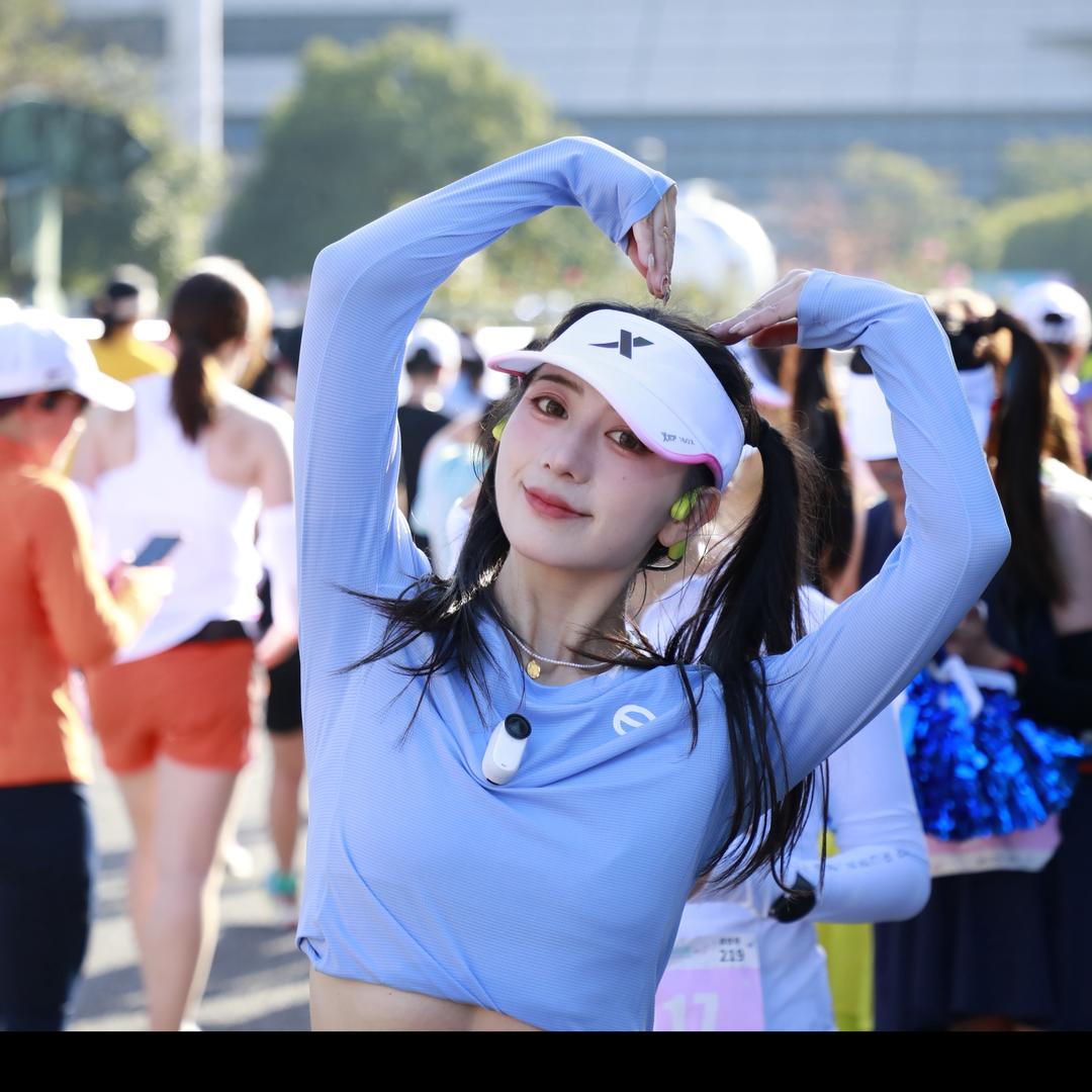 月哥哒哒哒🐰