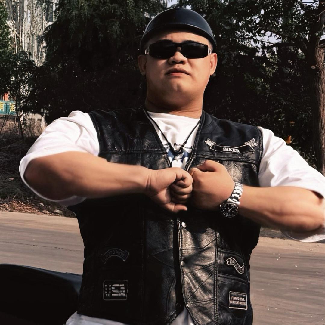 森小宝·泓润茶轩