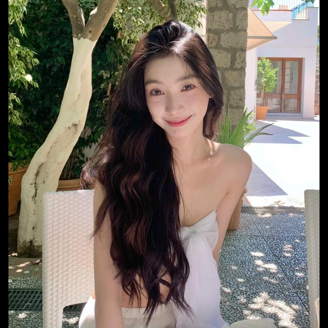 *･゜ﾟ･小树*･゜ﾟ･*:.｡..｡.