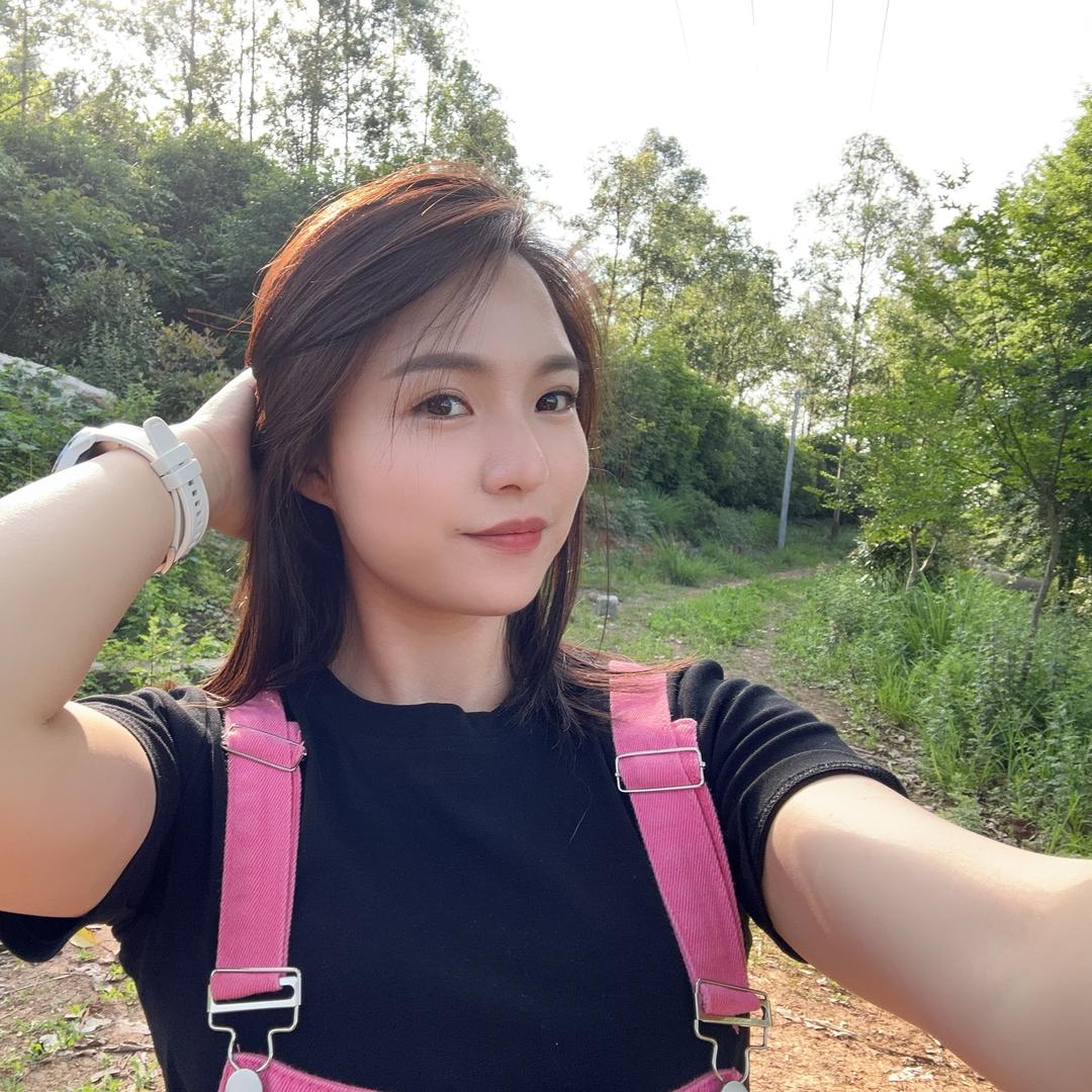 内江樊文花-芳芳