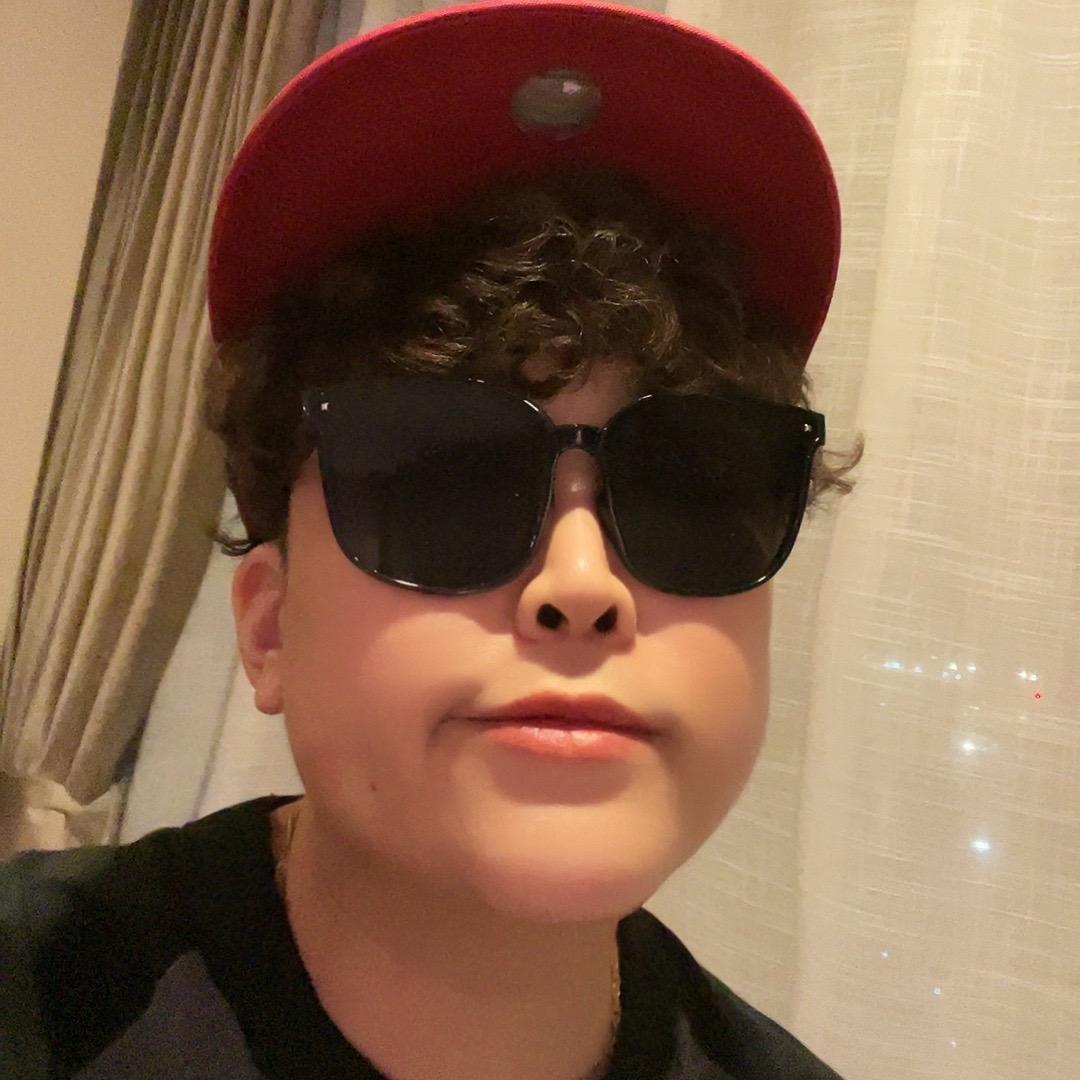 Mario朱