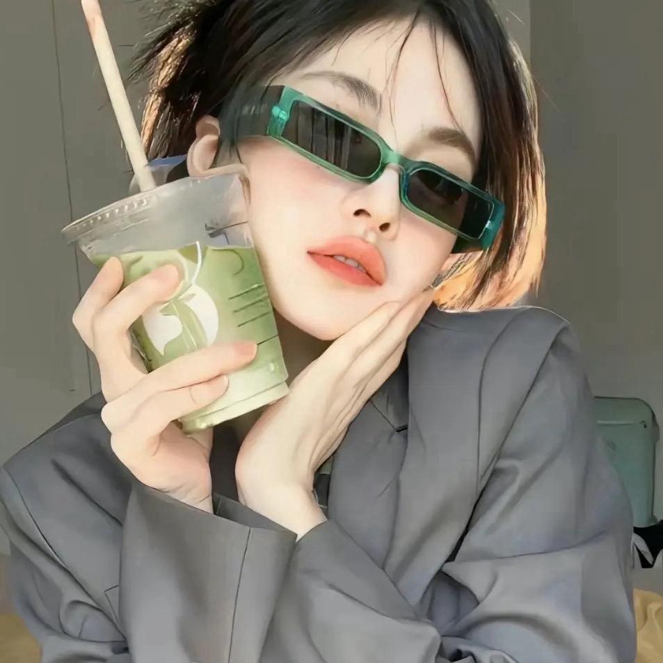 思妍、