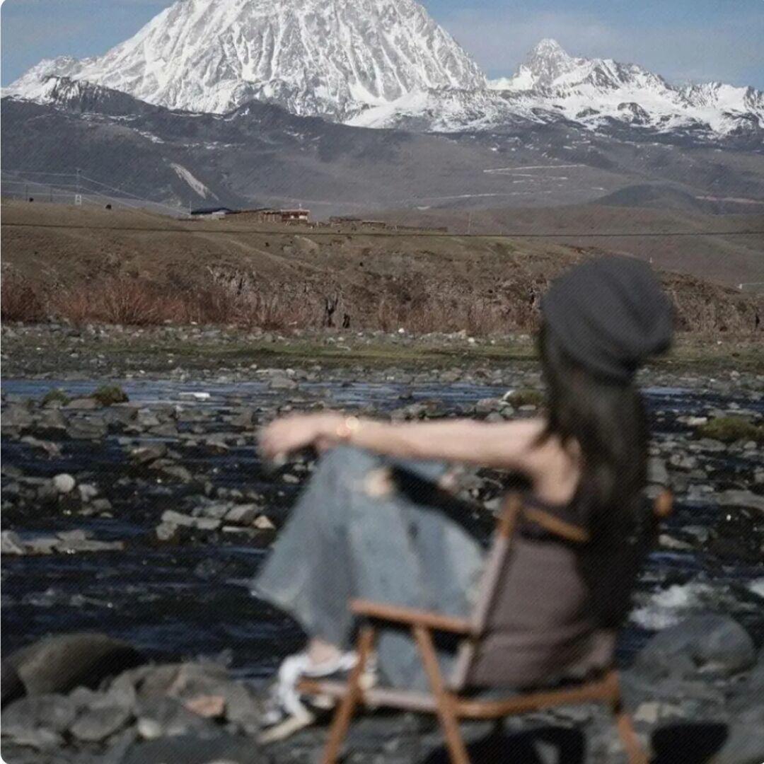 Cc.🗻