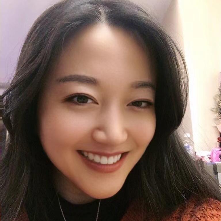 闪着光儿的月姐🌙