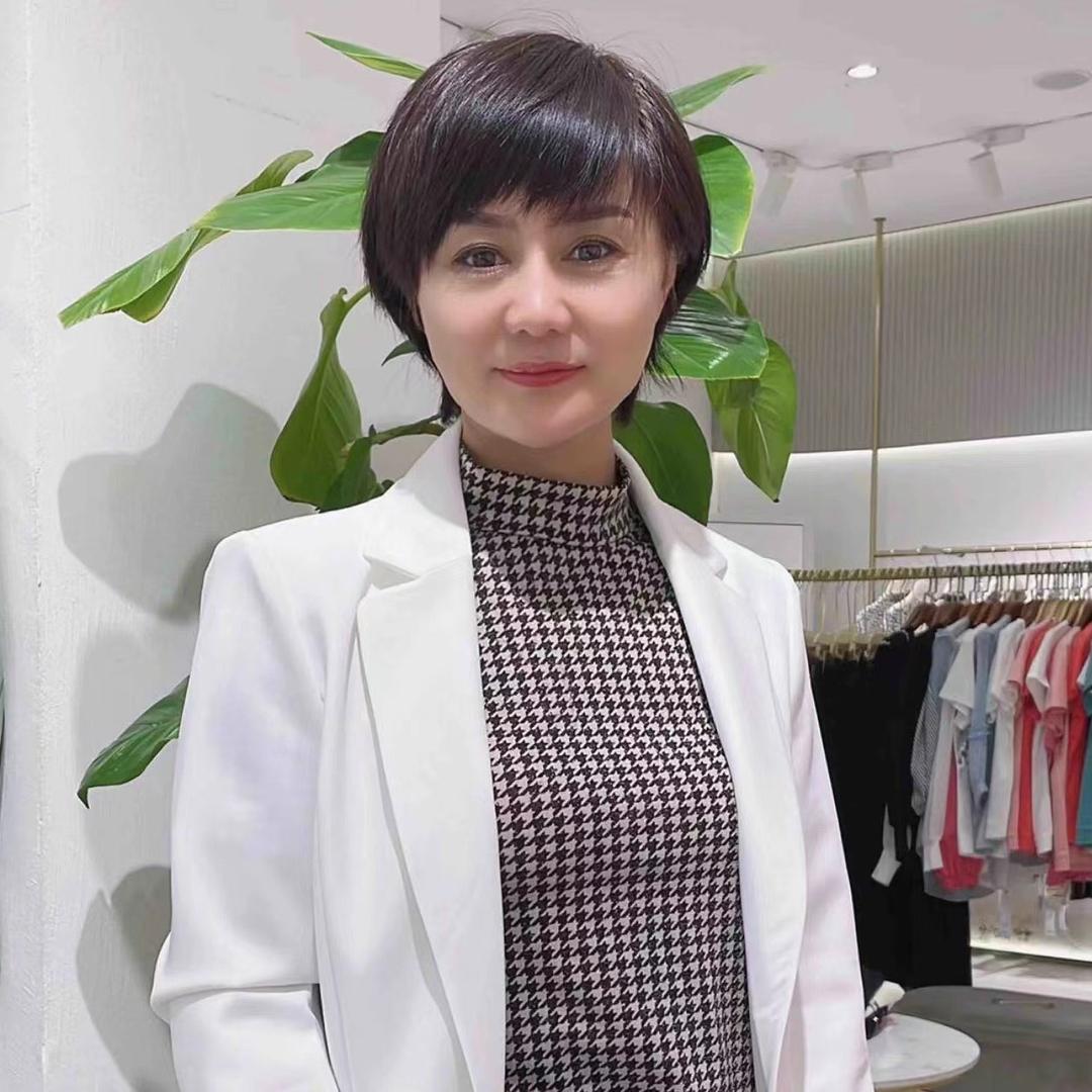 秋眸QIUMOU大荔女装集合店王姐