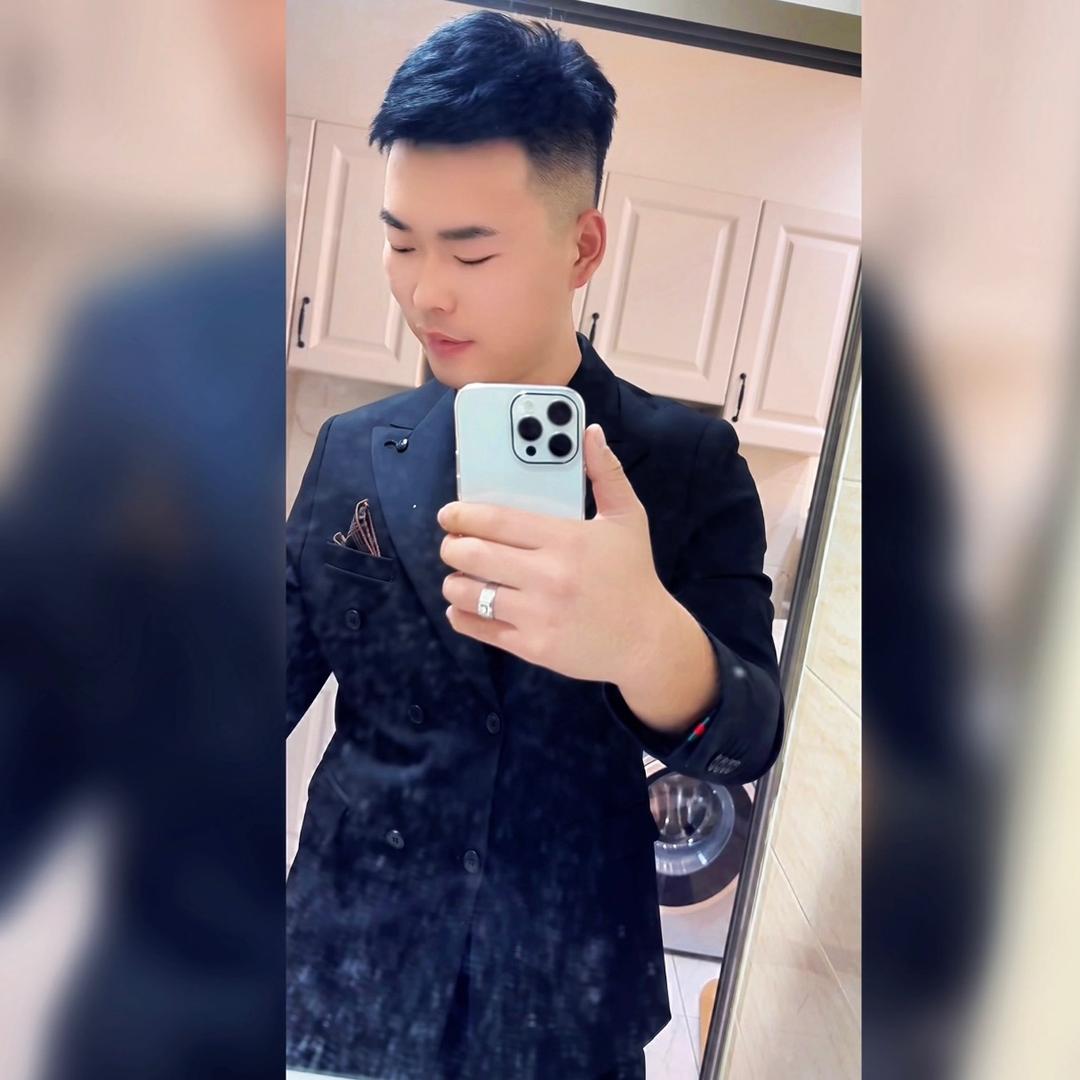 爷爷的伊泽