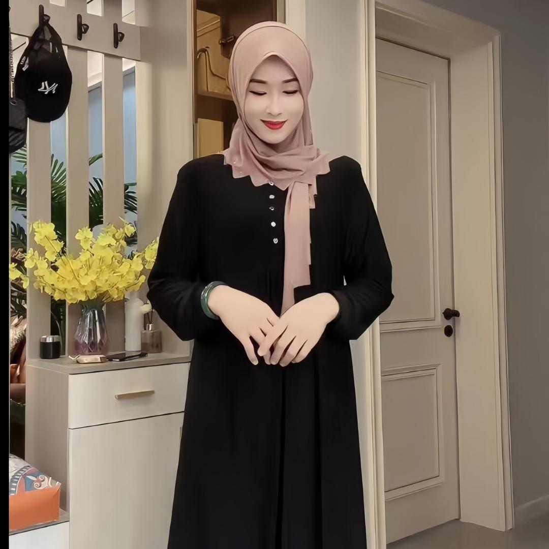 吴家三小姐民族中老年服饰